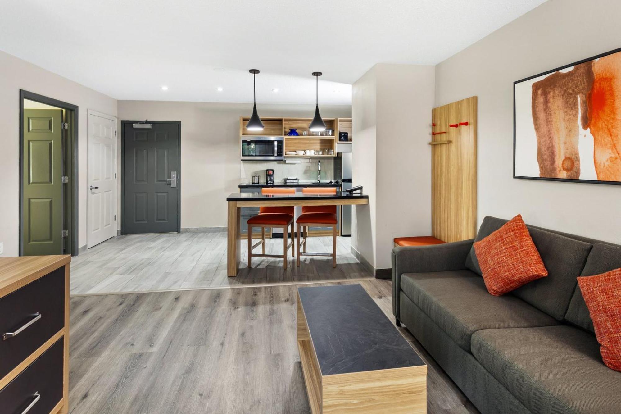 Candlewood By Ihg Hotel Harrisonburg
