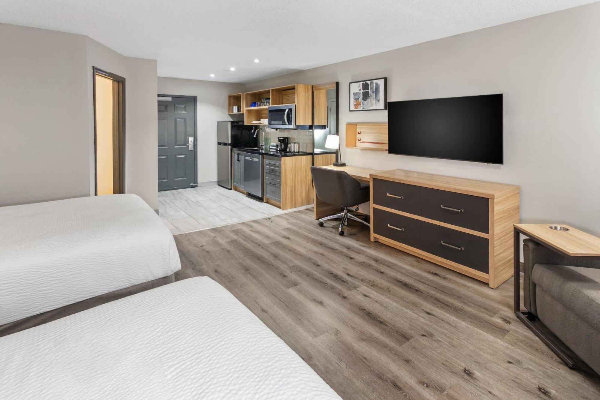 Candlewood By Ihg 3*