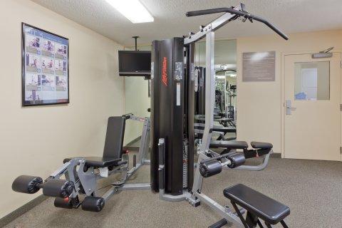 Candlewood By Ihg Hotel 3*