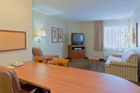 Candlewood By Ihg Harrisonburg